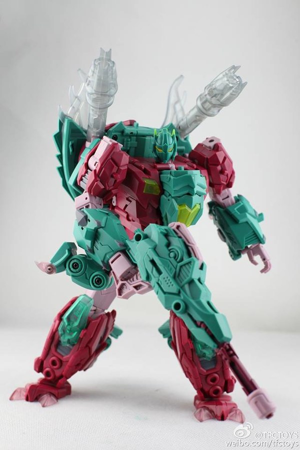 TFC Toys Poseidon P04 Ironshell Not Snap Trap   (5 of 15)